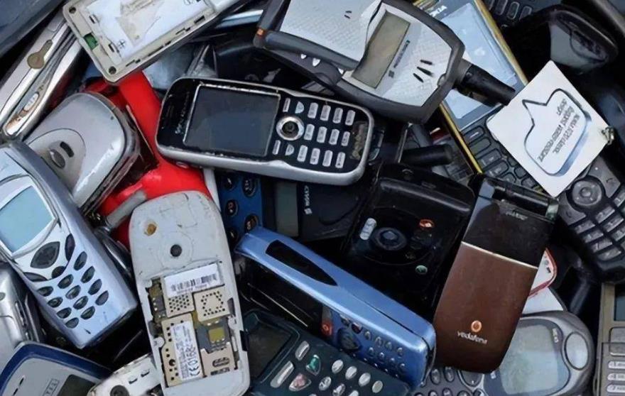 农村旧手机换盆的骗局不少人已经上当 好要告诉家里面的老人