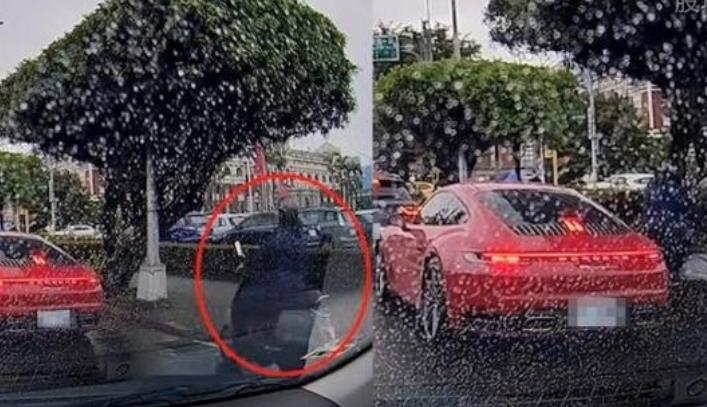 名校女学生坐保时捷上学 开车门瞬间撞倒摩托车司机倒地不起 名校女学生坐保时捷上学 开车门瞬间撞倒摩托车司机倒地不起