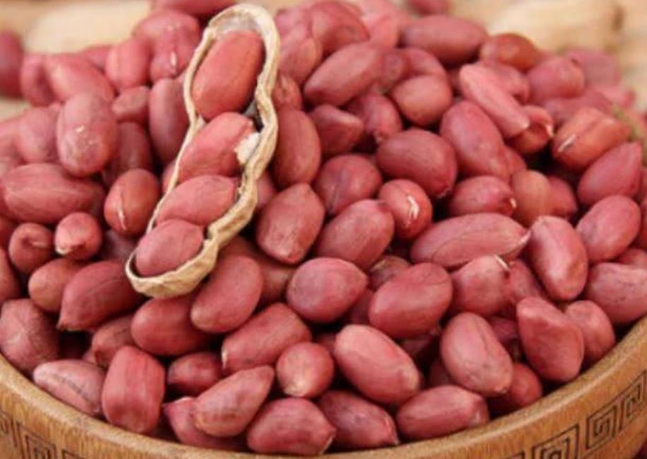 吃生花生和吃熟花生的区别是啥?听听医生的答案,早了解早受益 吃生花生和吃熟花生的区别是啥?听听医生的答案,早了解早受益