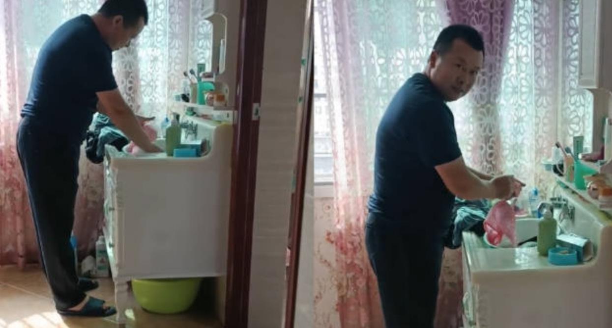 丈夫在家偷偷给妻子洗里衣,被妻子发现后羞红脸闪躲:顾家好男人 丈夫在家偷偷给妻子洗里衣,被妻子发现后羞红脸闪躲:顾家好男人