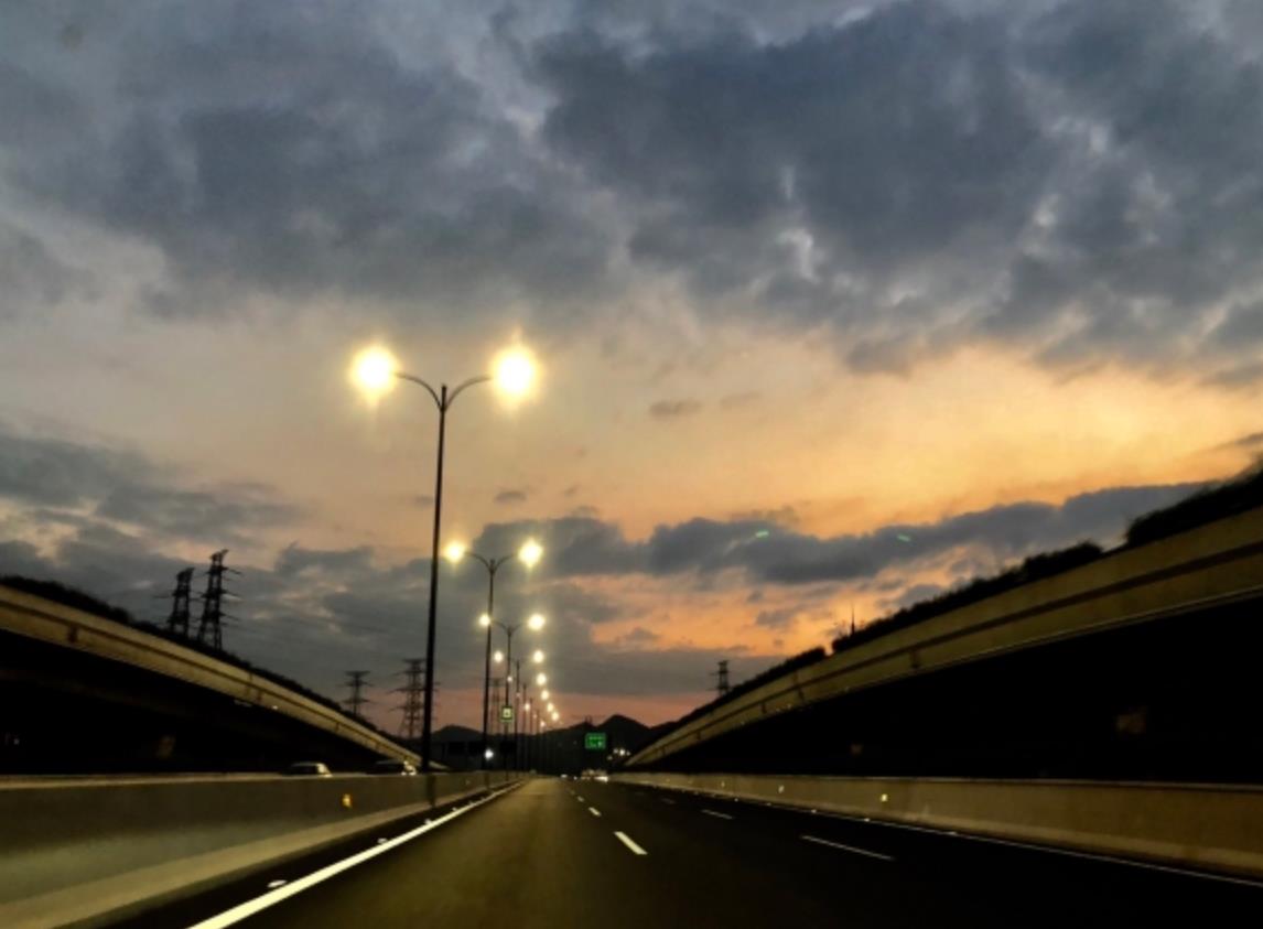 0231010110217.jpg 0231010110217.jpg